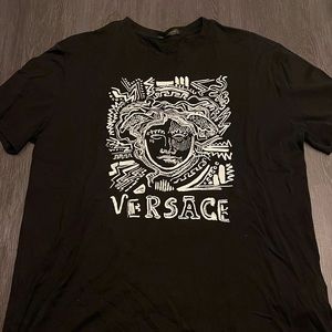 Versace Medusa Embroidered T-Shirt - Black